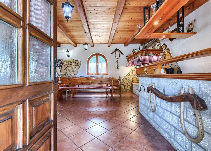 Apartman Cekic-2 By Interhome Kanfanar