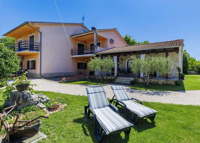 Cekic-2 By Interhome Apartman Kanfanar