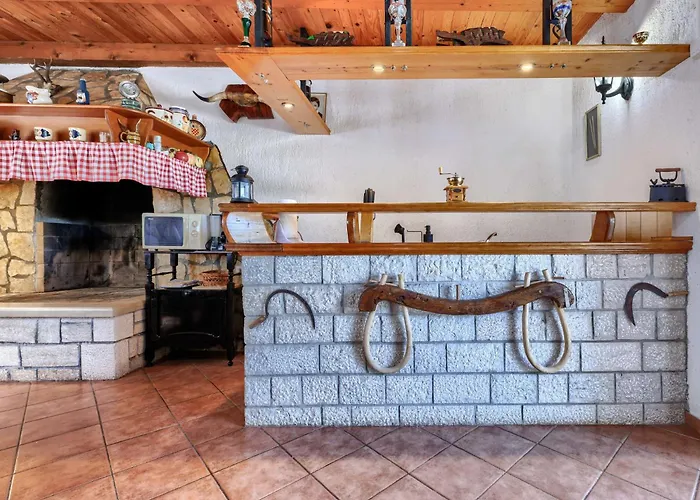 Cekic-2 By Interhome Apartman Kanfanar