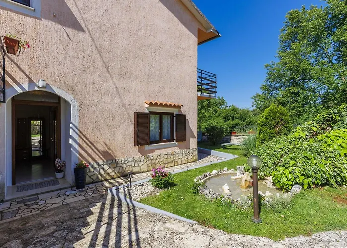 Apartman Cekic-2 By Interhome