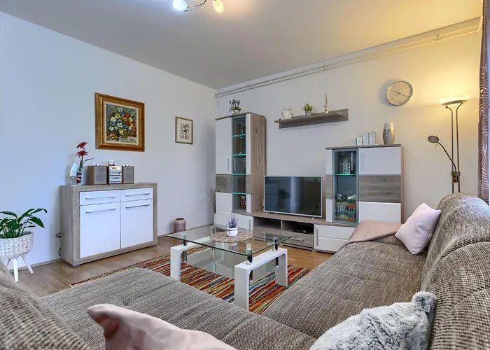 Cekic-2 By Interhome Apartman