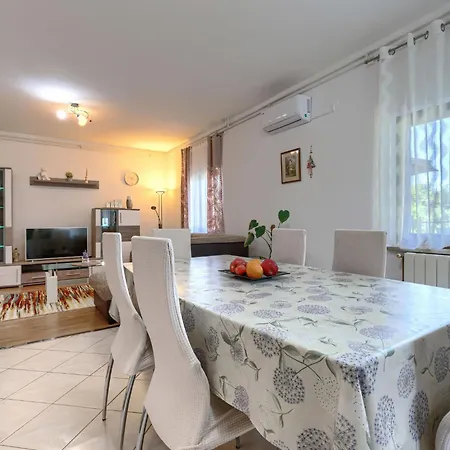 Cekic - Roj507 By Interhome Kanfanar