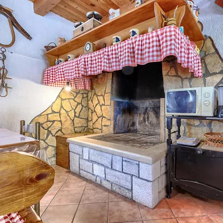 Appartamento Cekic-2 By Interhome Kanfanar