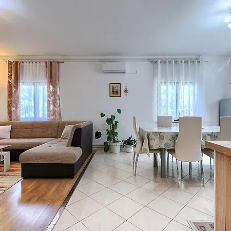 Cekic-2 By Interhome *