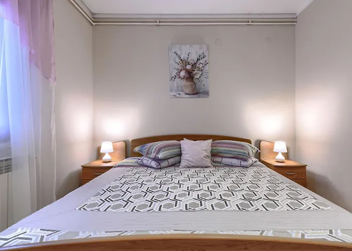Appartamento Cekic-2 By Interhome *